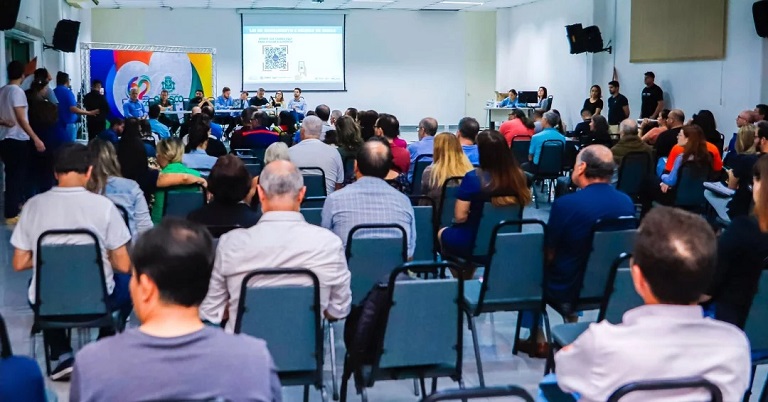 Notícia sobre a promoção das Audiências Públicas das Leis de Zoneamento e Código de Obras, publicada no dia 10/06/2024